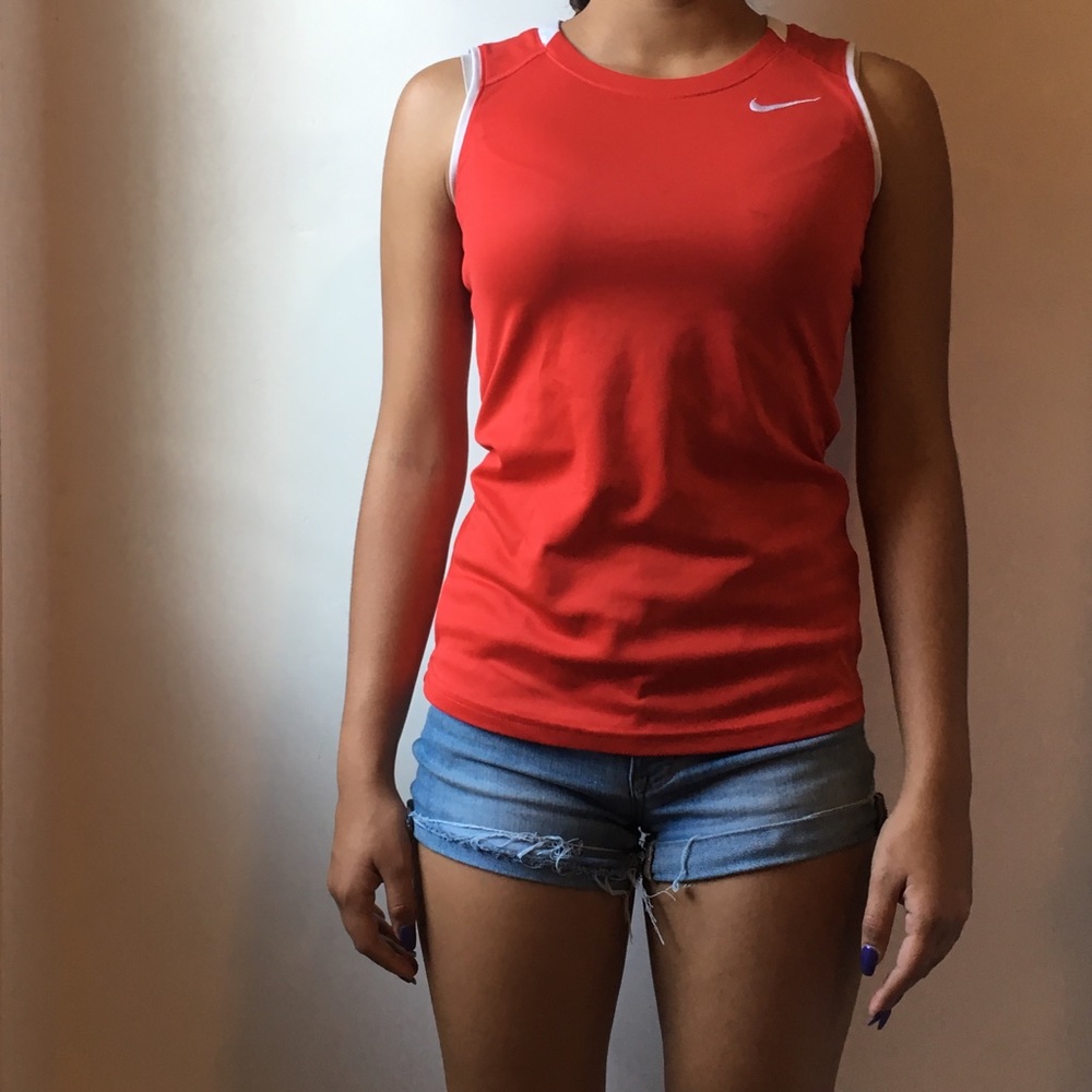 Athletic nike sleeveless top